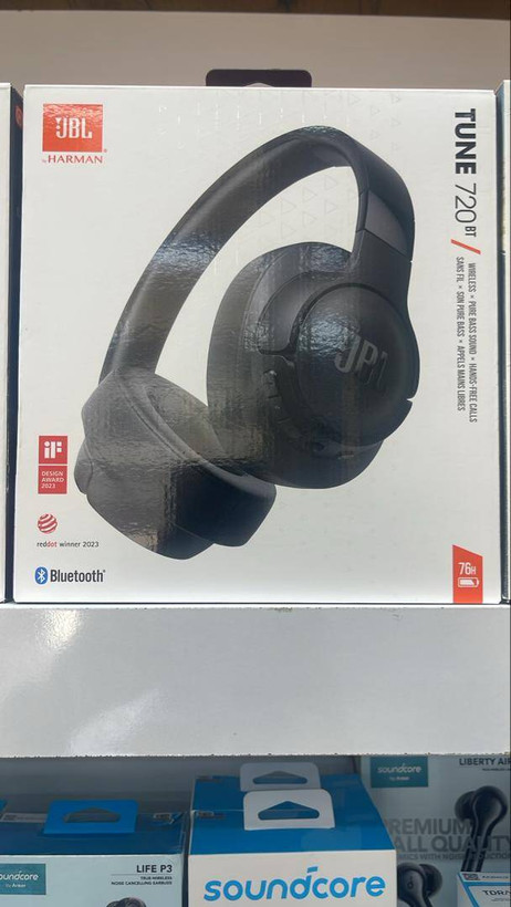 هدفون بیسیم جیبیال مدل Tune 720BT داخل جعبه اورجینال.