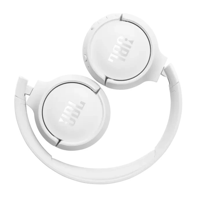 هدفون بیسیم جیبیال مدل Tune 520BT با گوشیهای تاشو در حالت جمعشده.