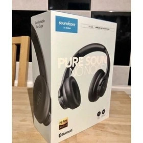 هدفون انکر A3025_Q20 همراه کیس شارژ، کابل USB و بستهبندی اورجینال داخل جعبه، محتویات پکیج و طراحی جعبه نمایش داده شده است.