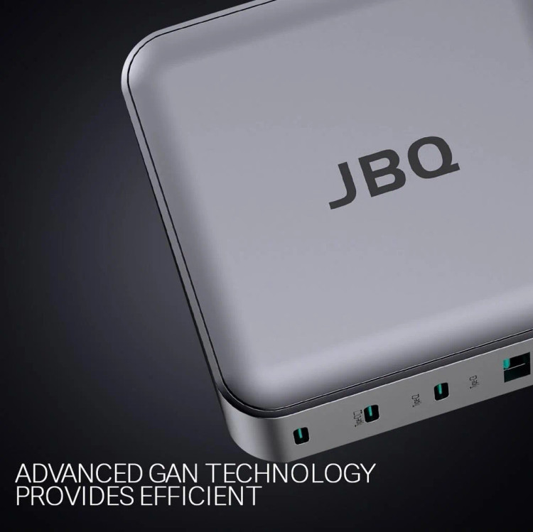 شارژر رومیزی JBQ HyperVolt 130W با طراحی مکعبی خاکستری فلزی، ۵ پورت شارژ