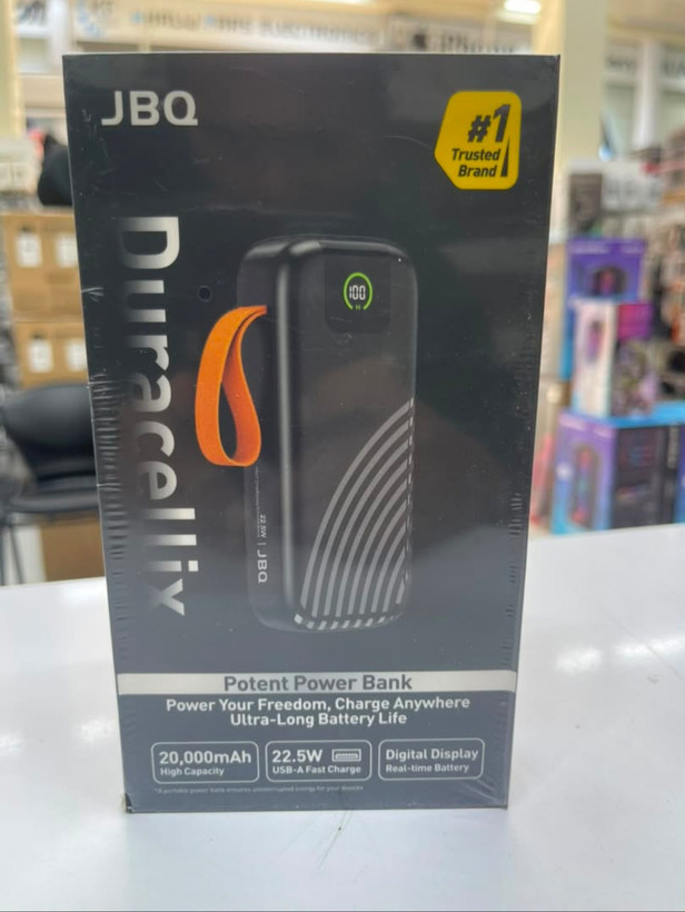پاور بانک جیبیکیو JBQ Duracellix ظرفیت ۲۰۰۰۰ میلیآمپر ساعت داخل بستهبندی و جعبه اورجینال
