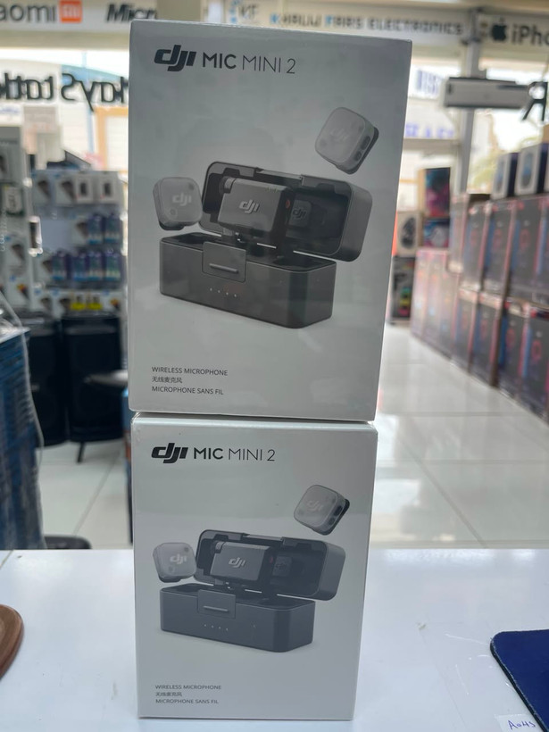 میکروفون بیسیم DJI Mic Mini 2 دو کاربره داخل جعبه اورجینال به همراه دو فرستنده، گیرنده و لوازم جانبی