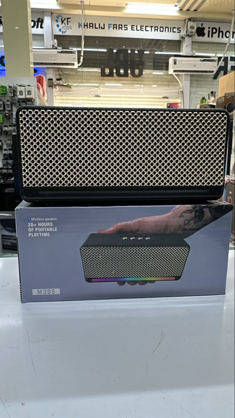 اسپیکر بلوتوثی قابل حمل M305 با بیس قوی و طراحی مقاوم
