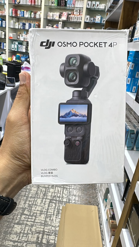 دوربین دی جی آی اسمو پاکت 4 پرو ولاگ کمبو DJI Osmo Pocket 4 Pro Vlog Combo