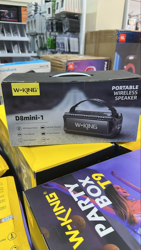 اسپیکر بلوتوثی قابل حمل دبلیو-کینگ مدل 1-D8 mini