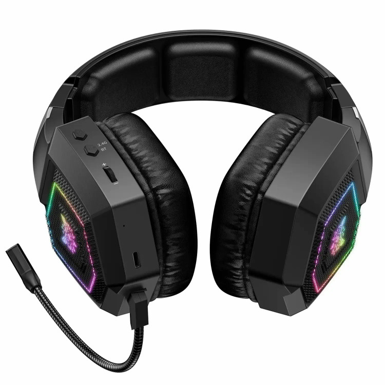 جزییات دقیق هدست گیمینگ اونیکوما GT806 مشکی با طراحی اور-ایر، نورپردازی RGB، میکروفون جداشونده و بالشتکهای نرم