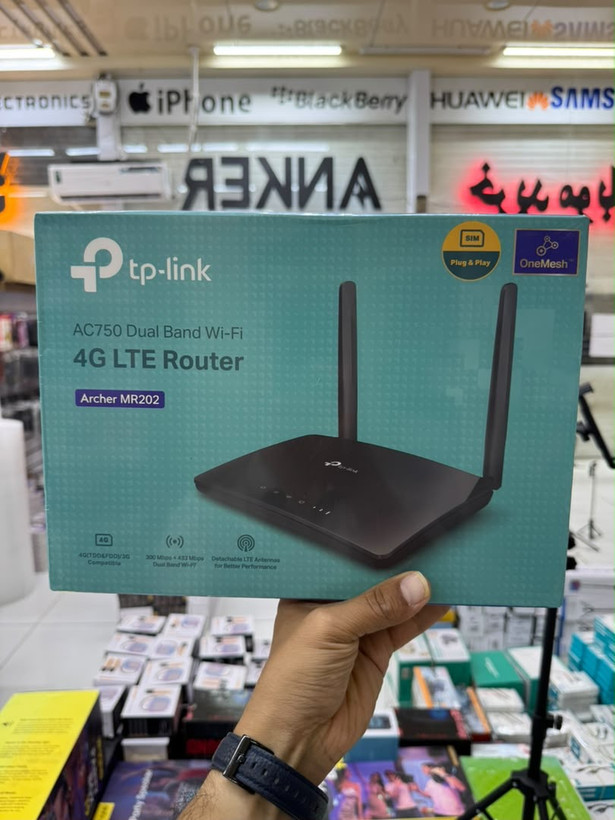 مودم روتر ۴G LTE بیسیم دو باند تی پی-لینک مدل Archer MR202